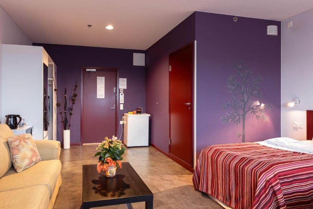 Hotel Salora 3*